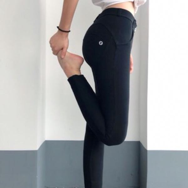 女儿主动找爸爸消消火