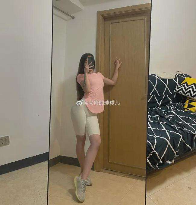 成龙，有新身份