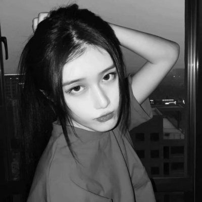 无意中看到继母的裸体 无意中看到继母的裸体