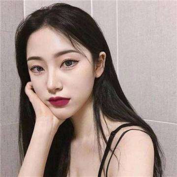陕西男子地铁内不当搭讪遭女子斥责